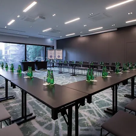 מלון Novotel Centrum 4*