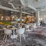 Novotel Centrum 4*