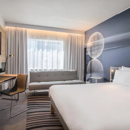 Novotel Centrum Готель 4*