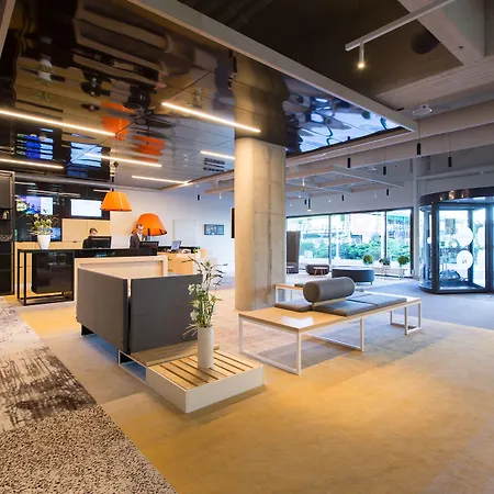 Novotel Centrum Hotel 4*