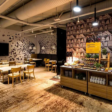 Ξενοδοχείο Novotel Centrum 4*