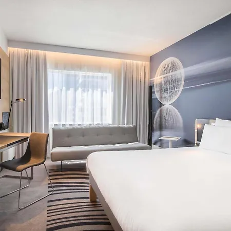 Novotel Centrum Szálloda 4*