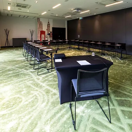 Novotel Centrum Ξενοδοχείο 4*