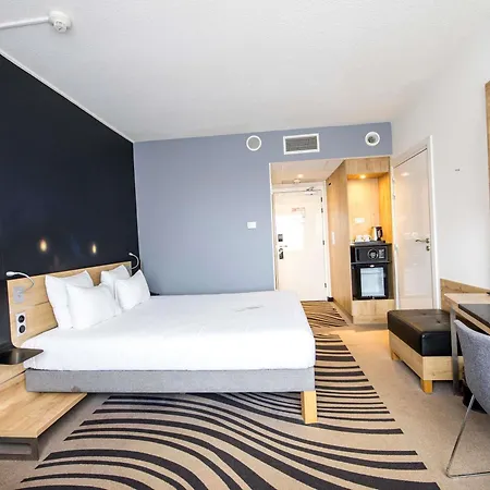 Novotel Centrum Hotel Vratislav