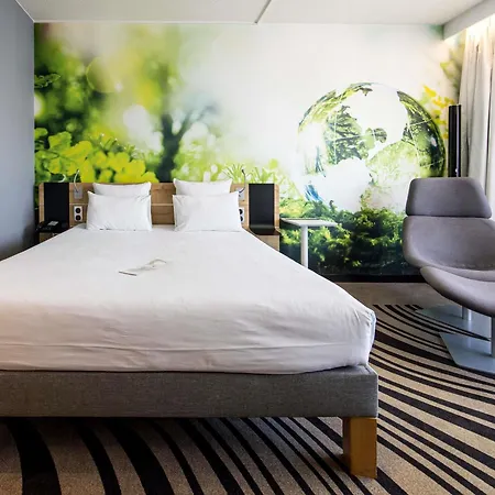 Hotel Novotel Centrum 4*