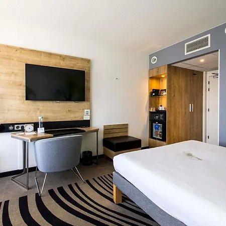 Novotel Centrum 4* Вроцлав