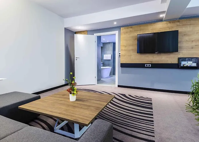 Novotel Centrum Готель 4*