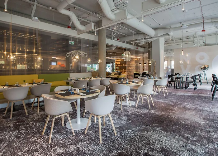 诺富特弗罗茨瓦夫中枢酒店 4*